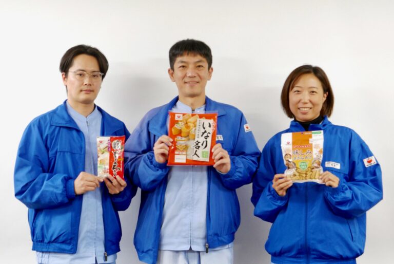本社・工場 業務統括本部 生産業務部
（左から）古川 昌明さん、竹内聡さん、阿部沙季さん